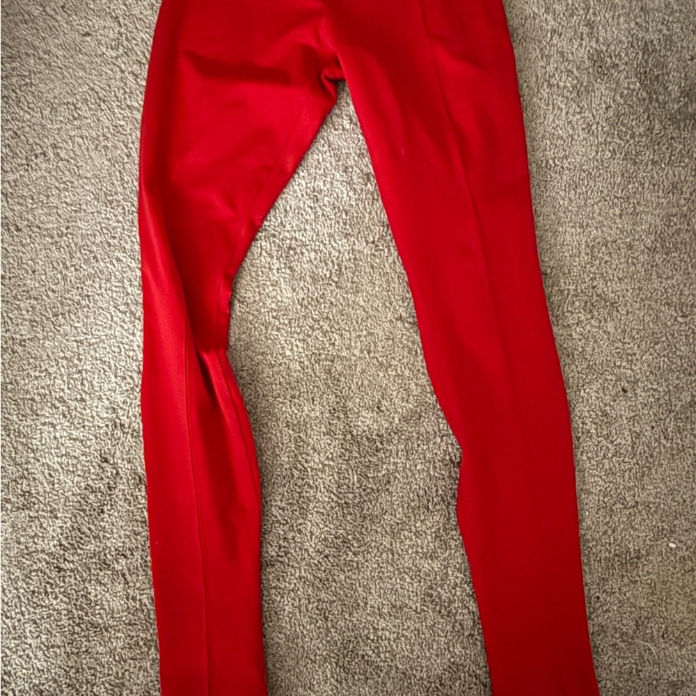 Alo Airbrush High-Waist Enso
Legging - Classic Red like new-size S - Picture 5 of 7